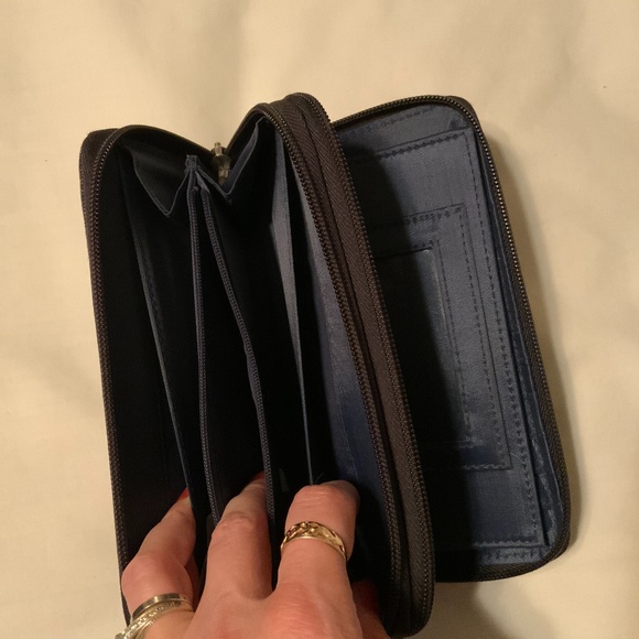 Roots Blue Denim Jean Multi-Pocket Double Zippered Wallet - Picture 4 of 12